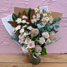 Load image into Gallery viewer, Rose's Garden